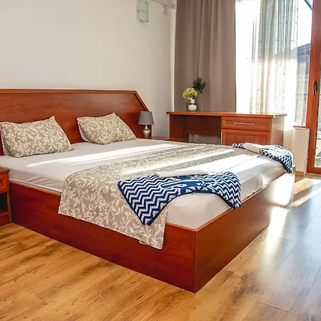 דירה Nessebar's New Town Centre 2-bdr By Flаt Manаger נסבר