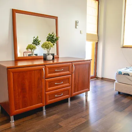 Nessebar's New Town Centre 2-bdr By Flаt Manаger נסבר