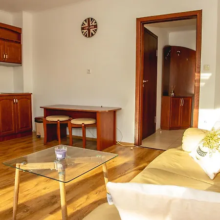 דירה Nessebar's New Town Centre 2-bdr By Flаt Manаger נסבר